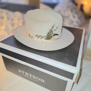 Stetson Cream Hat with Feather Accent